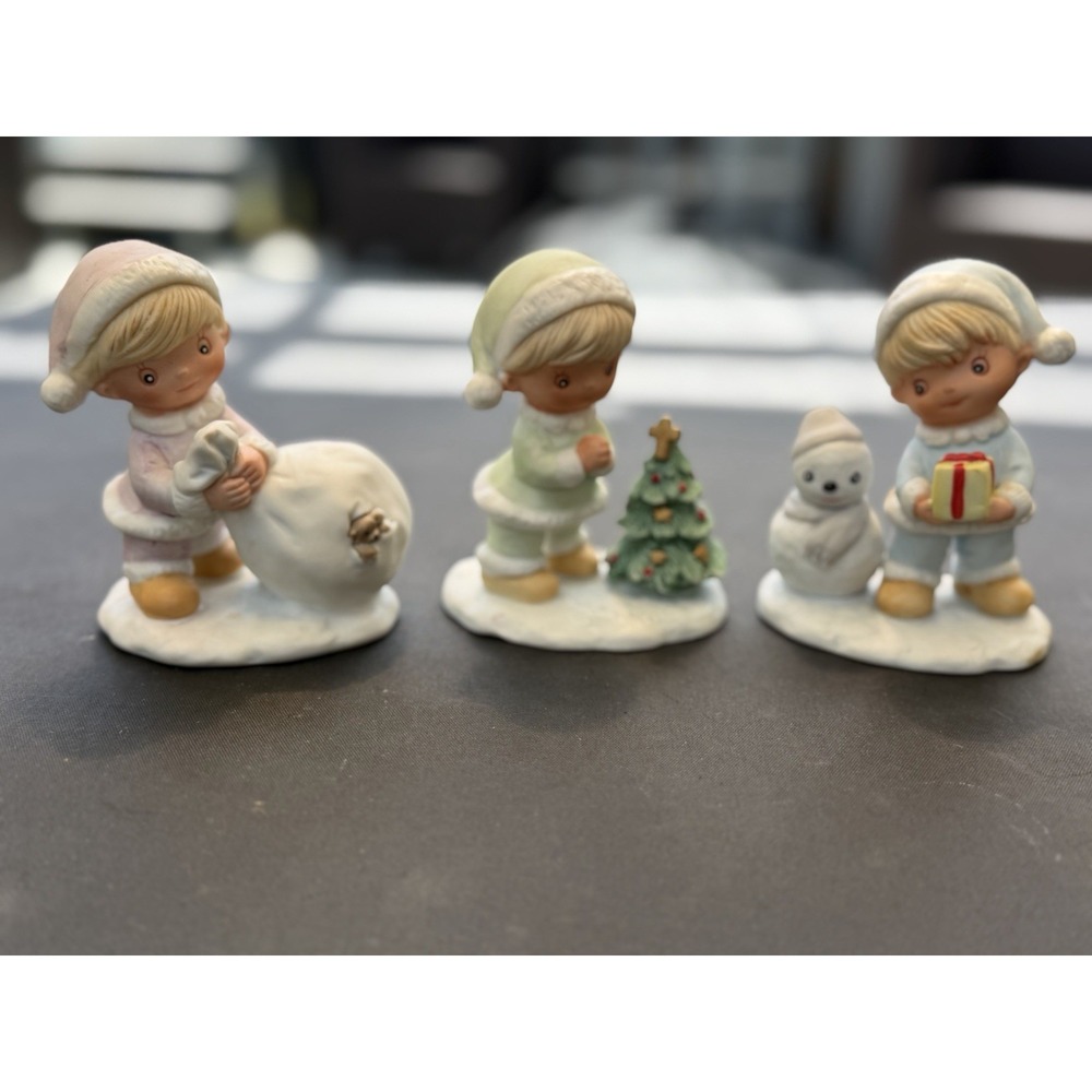 Vintage Winter Darlings Figurines 3 Homco 5613 Precious Moments Pastel Box